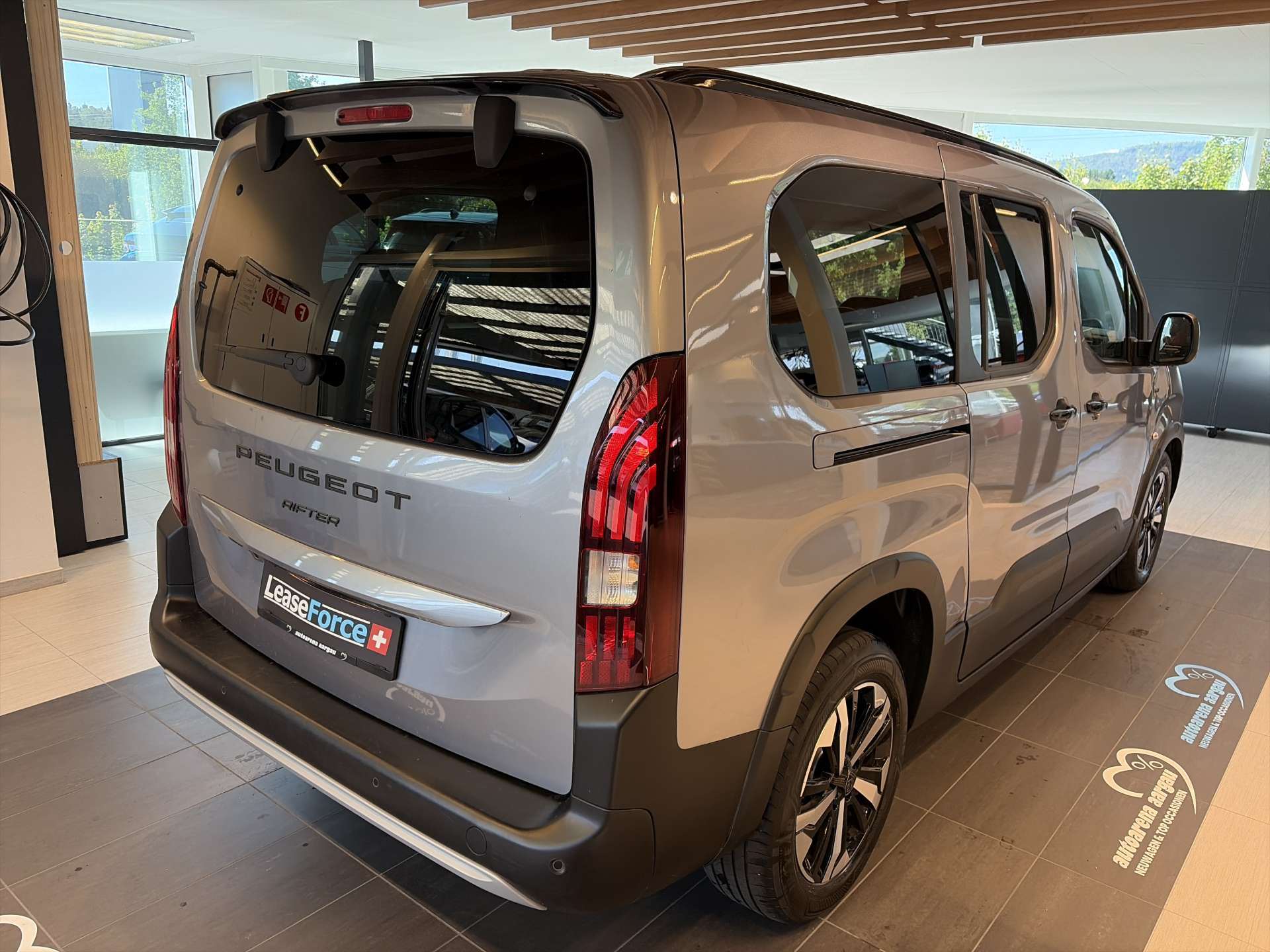 PEUGEOT Rifter Long 1.5 BlueHDi 7 Plätzer GT EAT-Automat-showroom-element-2