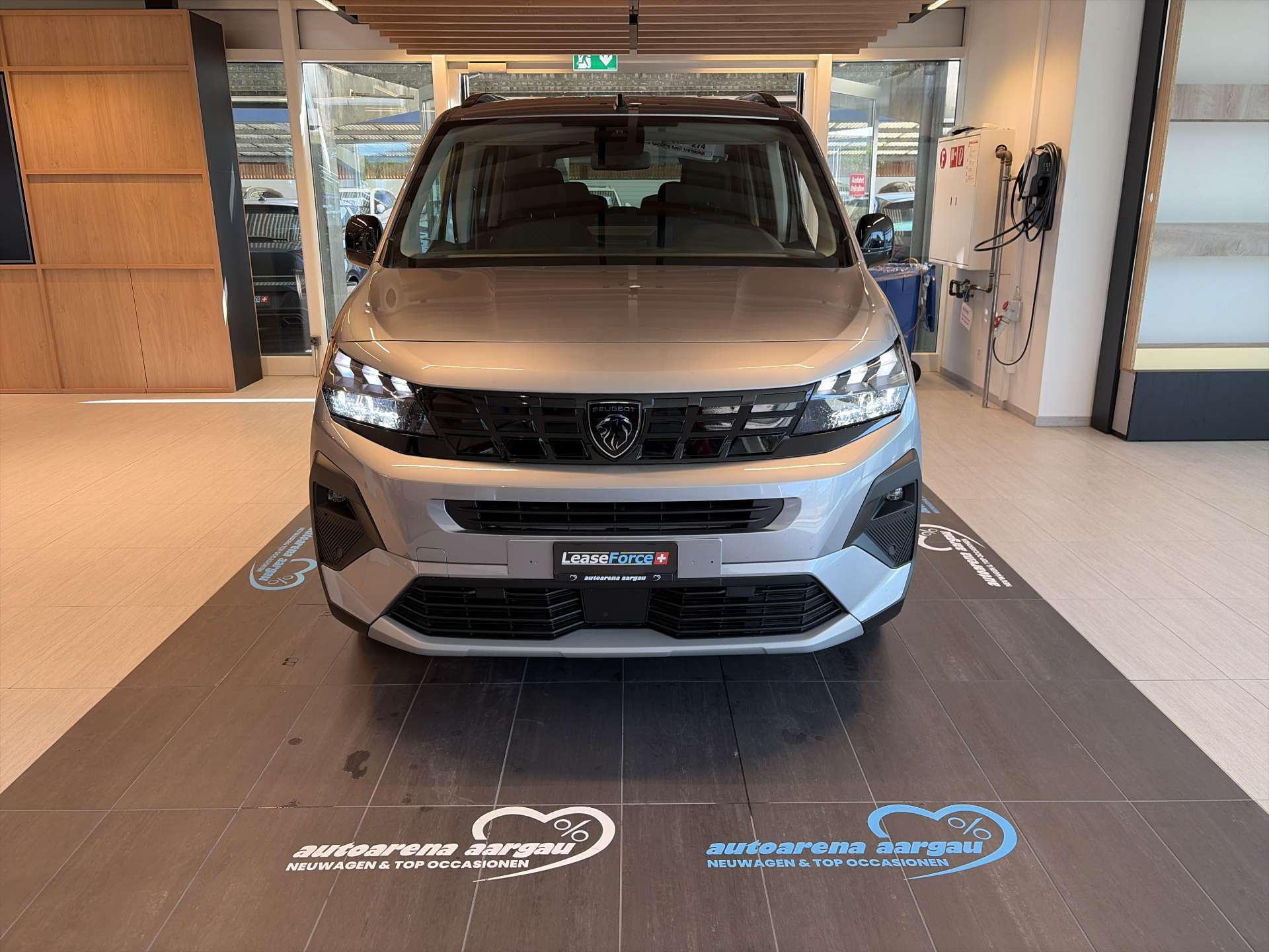 PEUGEOT Rifter Long 1.5 BlueHDi 7 Plätzer GT EAT-Automat-image-10