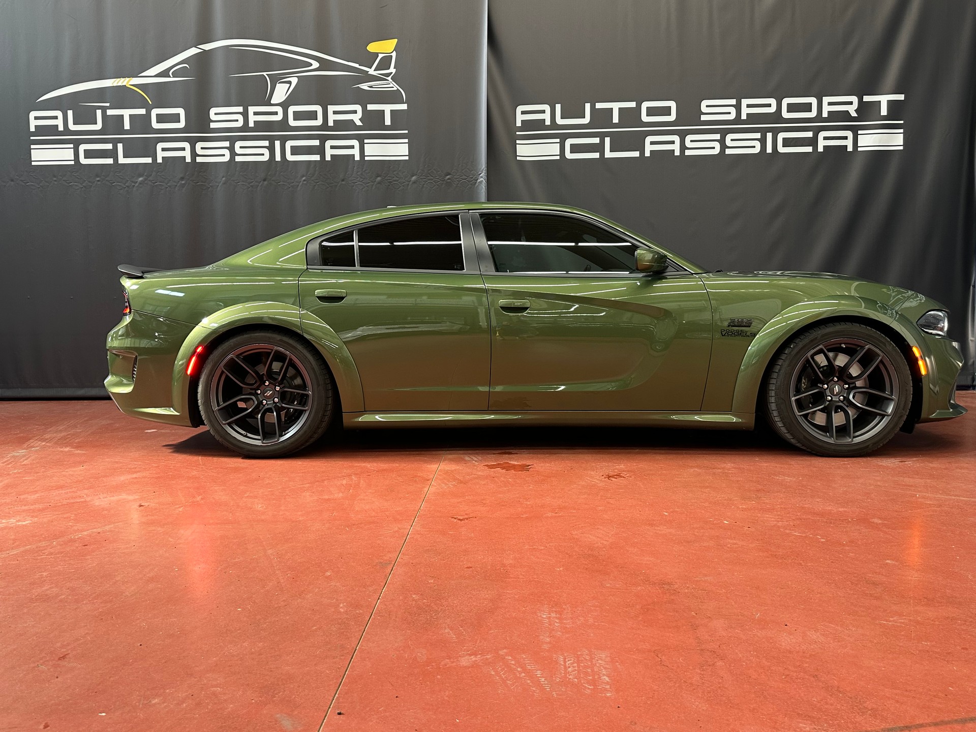 DODGE Charger SRT 392 Widebody Scat Pack-image-6