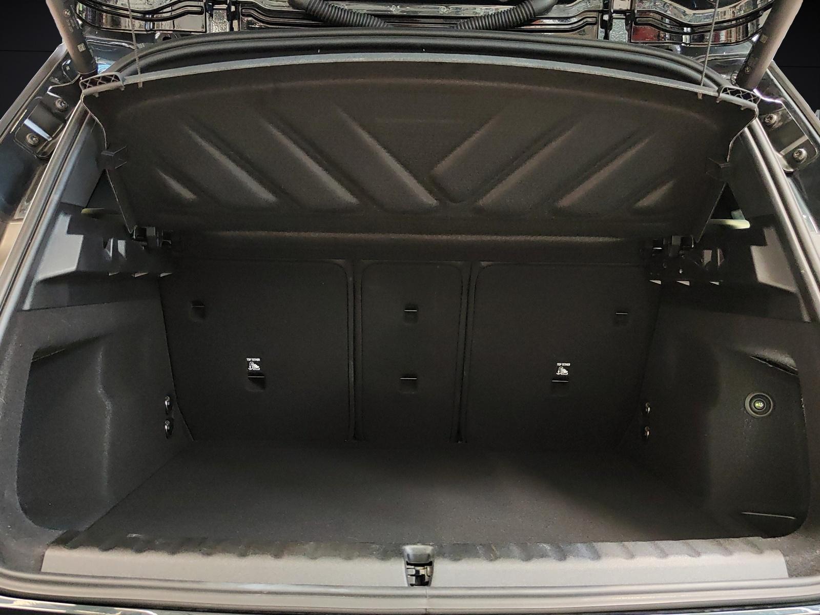 MINI Countryman U25 2.0i John Cooper Works ALL4-image-16