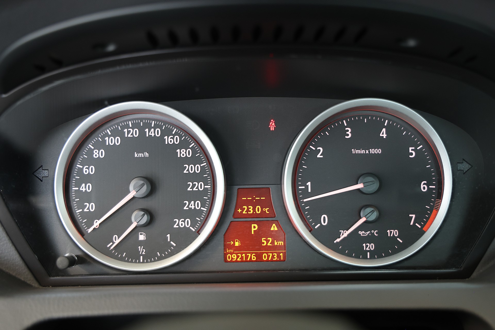 BMW 645Ci V8 Coupé *frisch Ab MFK*-image-15