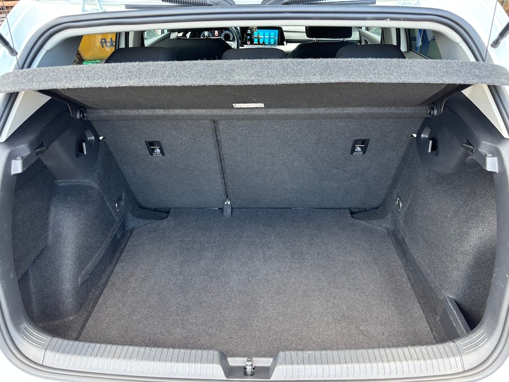 VW Golf 1.0 TSI Value-image-15
