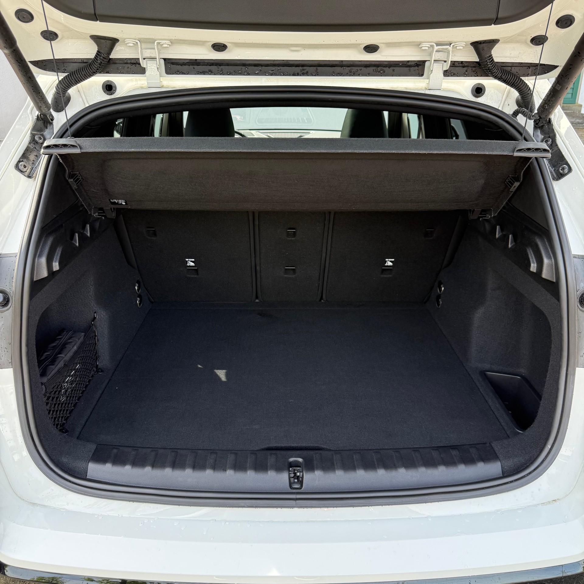 BMW X1 xDrive 20d 48V M Sport *PANORAMA-DACH / ANHÄNGERKUPPLUNG / CH-FAHRZEUG*-image-18