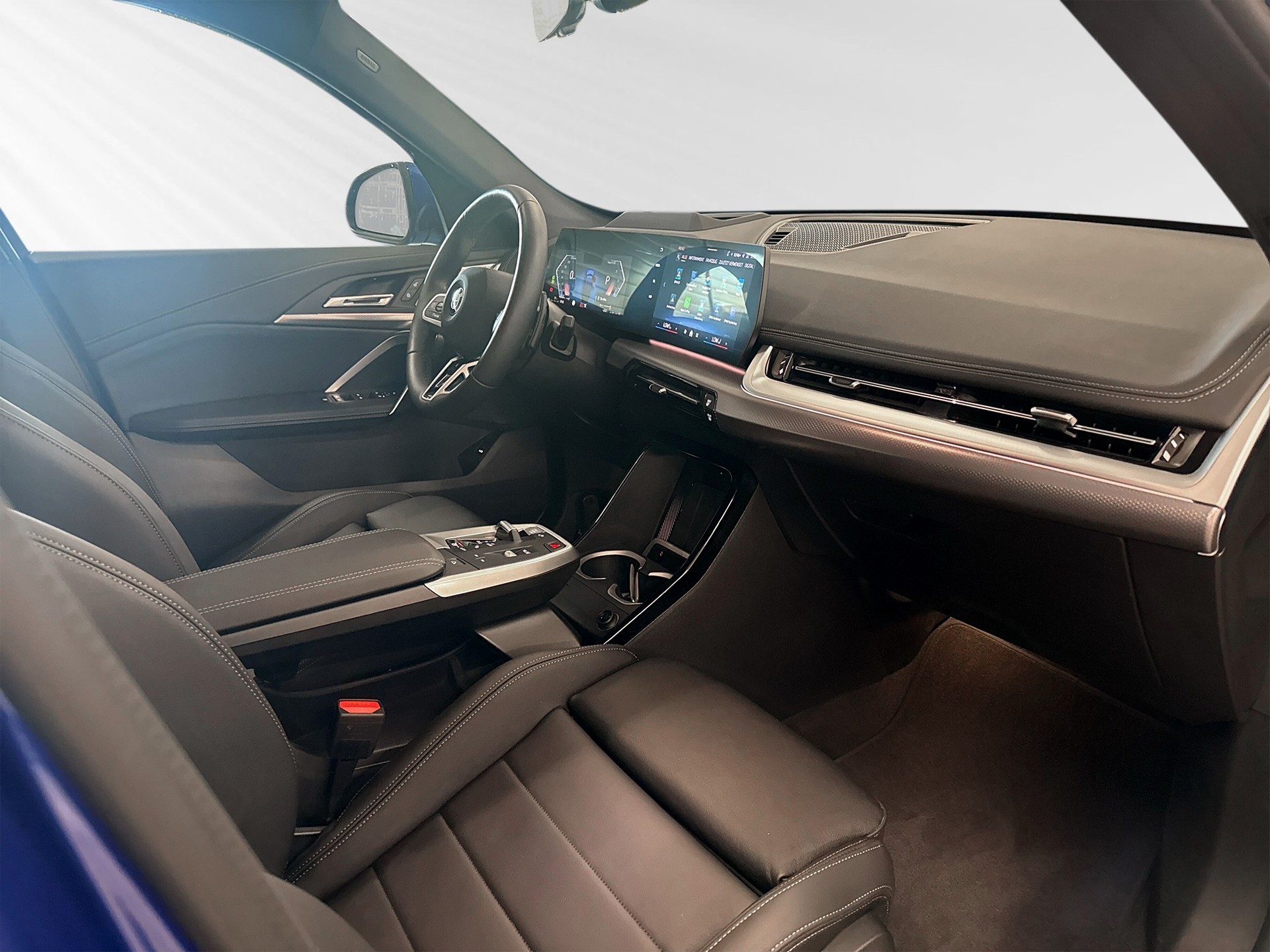 BMW X1 xDrive 23d 48V M Sport-image-4