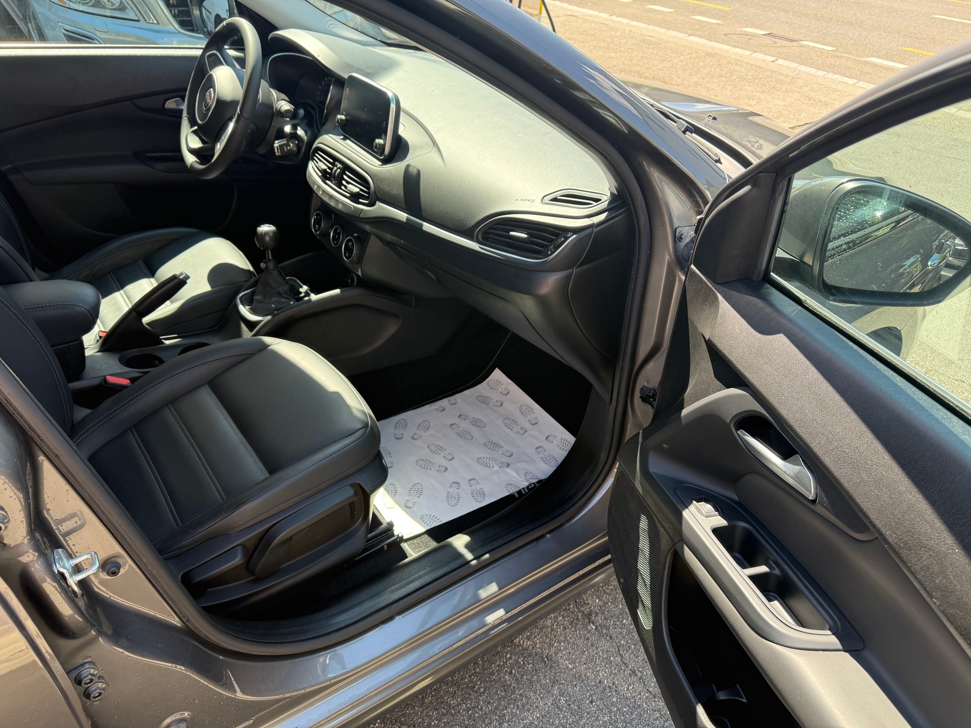 FIAT Tipo 1.4TJet Station Wagon Lounge-image-9