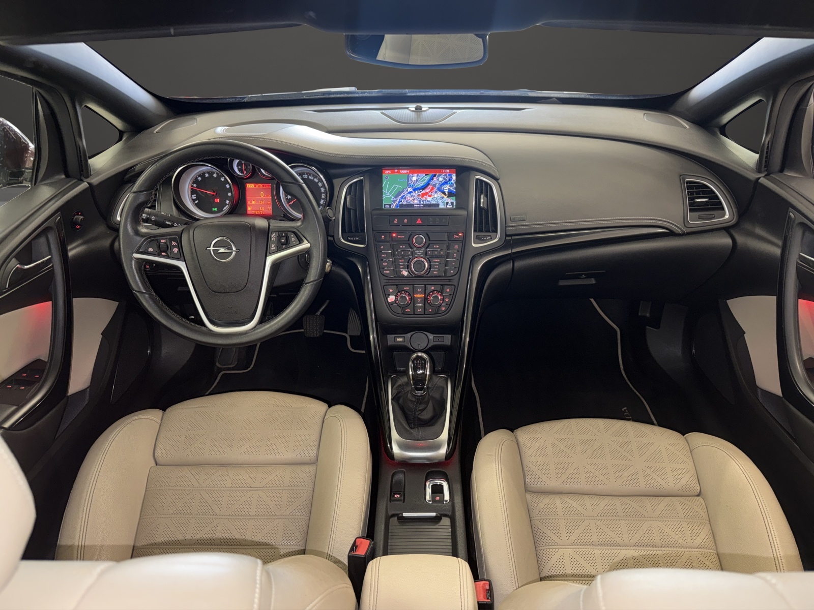 OPEL Cascada 1.6i 16V Cosmo-image-8