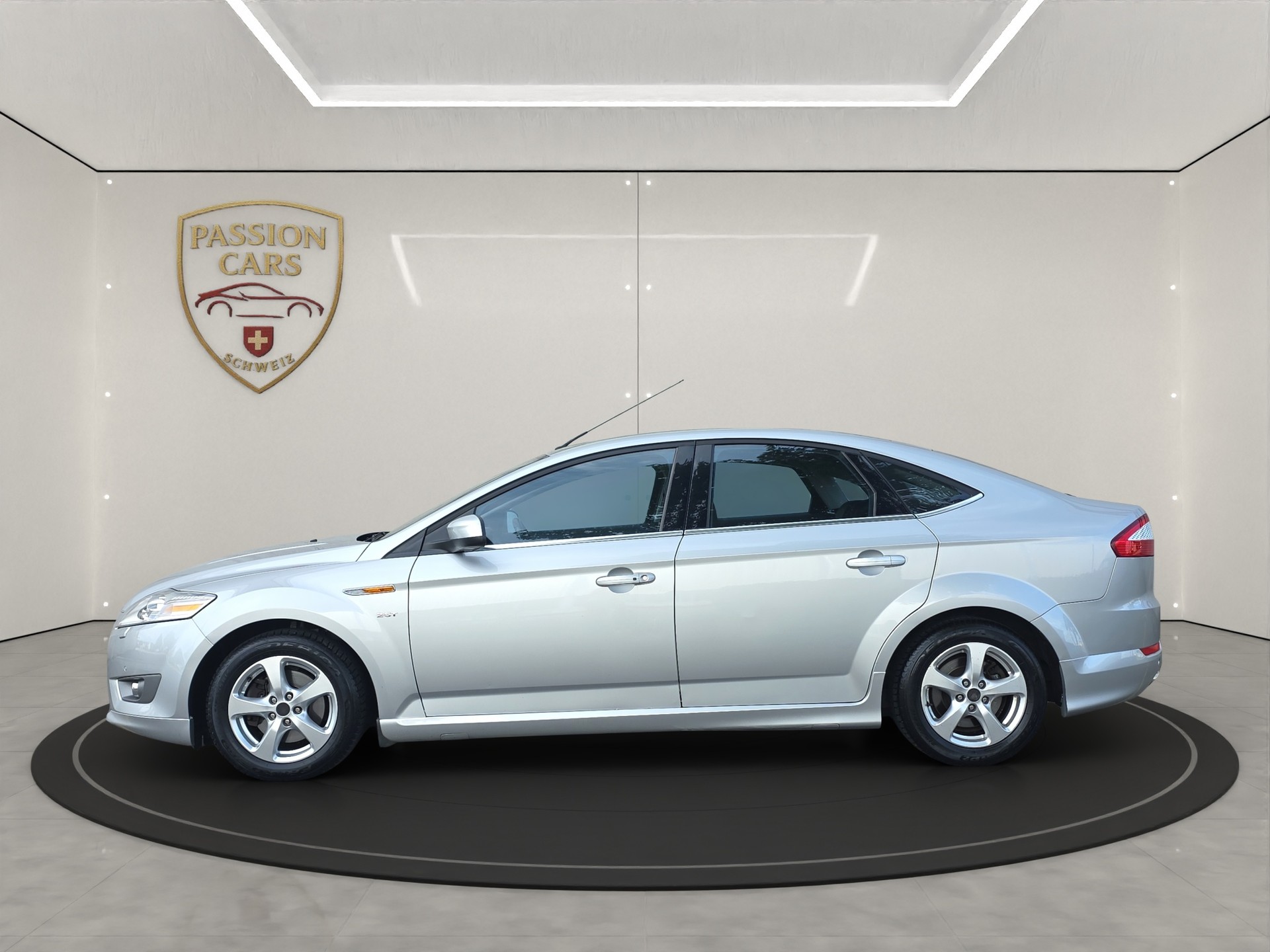 FORD Mondeo 2.5i 20V Turbo Titanium S-showroom-element-1