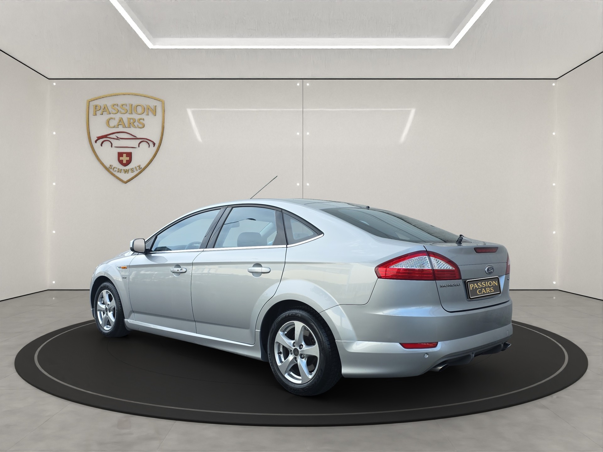 FORD Mondeo 2.5i 20V Turbo Titanium S-showroom-element-2