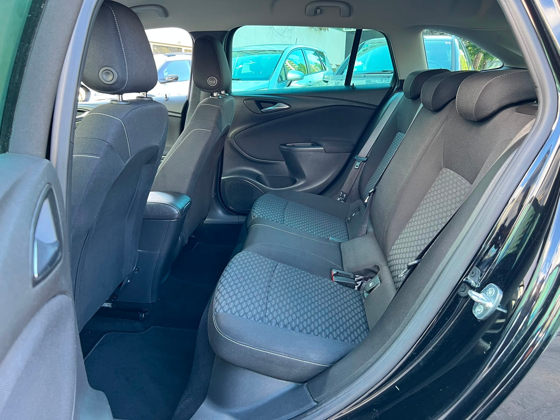 OPEL Astra Sports Tourer 1.4i Turbo Enjoy-image-9