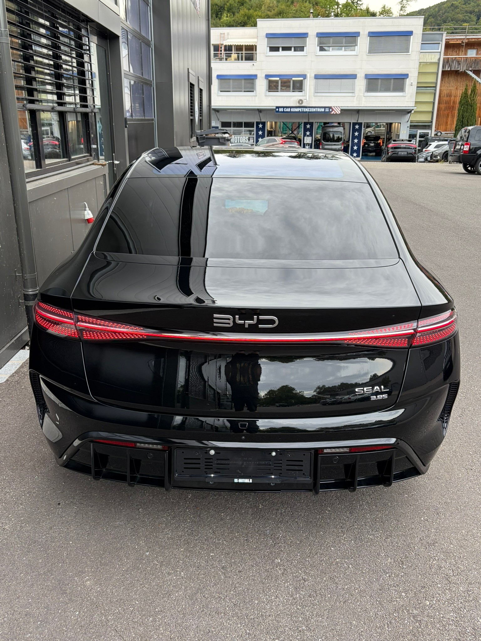BYD Seal 82,5 kWh Excellence AWD-image-4