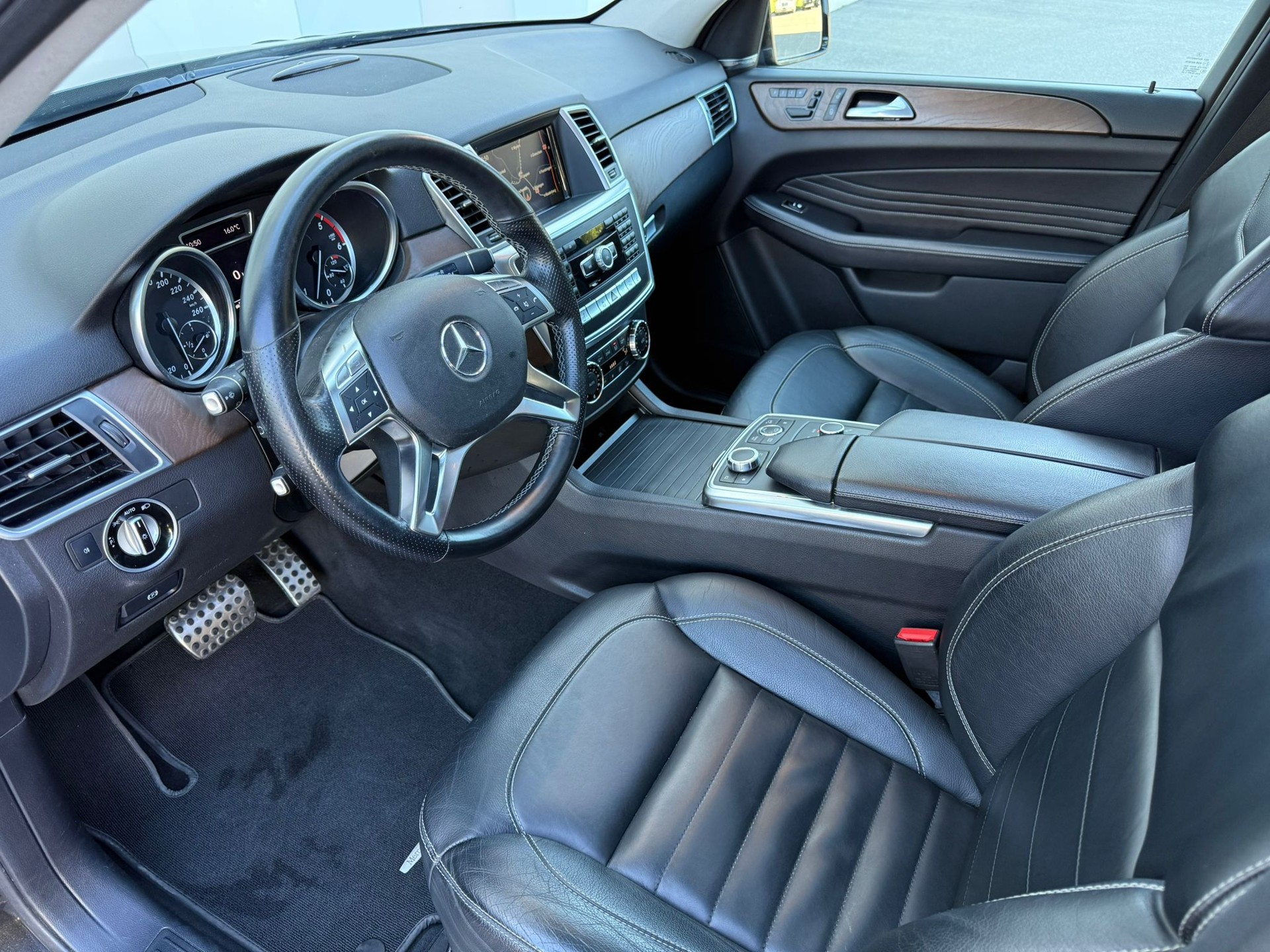 MERCEDES-BENZ ML 350 BlueTEC 4Matic 7G-Tronic-image-8