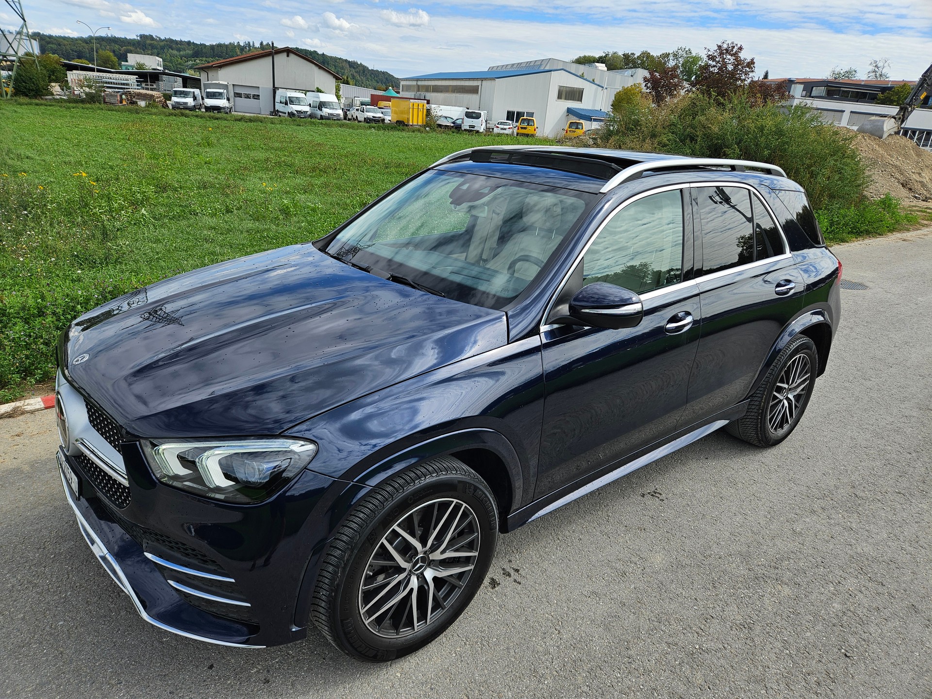 MERCEDES-BENZ GLE 350 d 4Matic AMG Line 9G-Tronic-image-0
