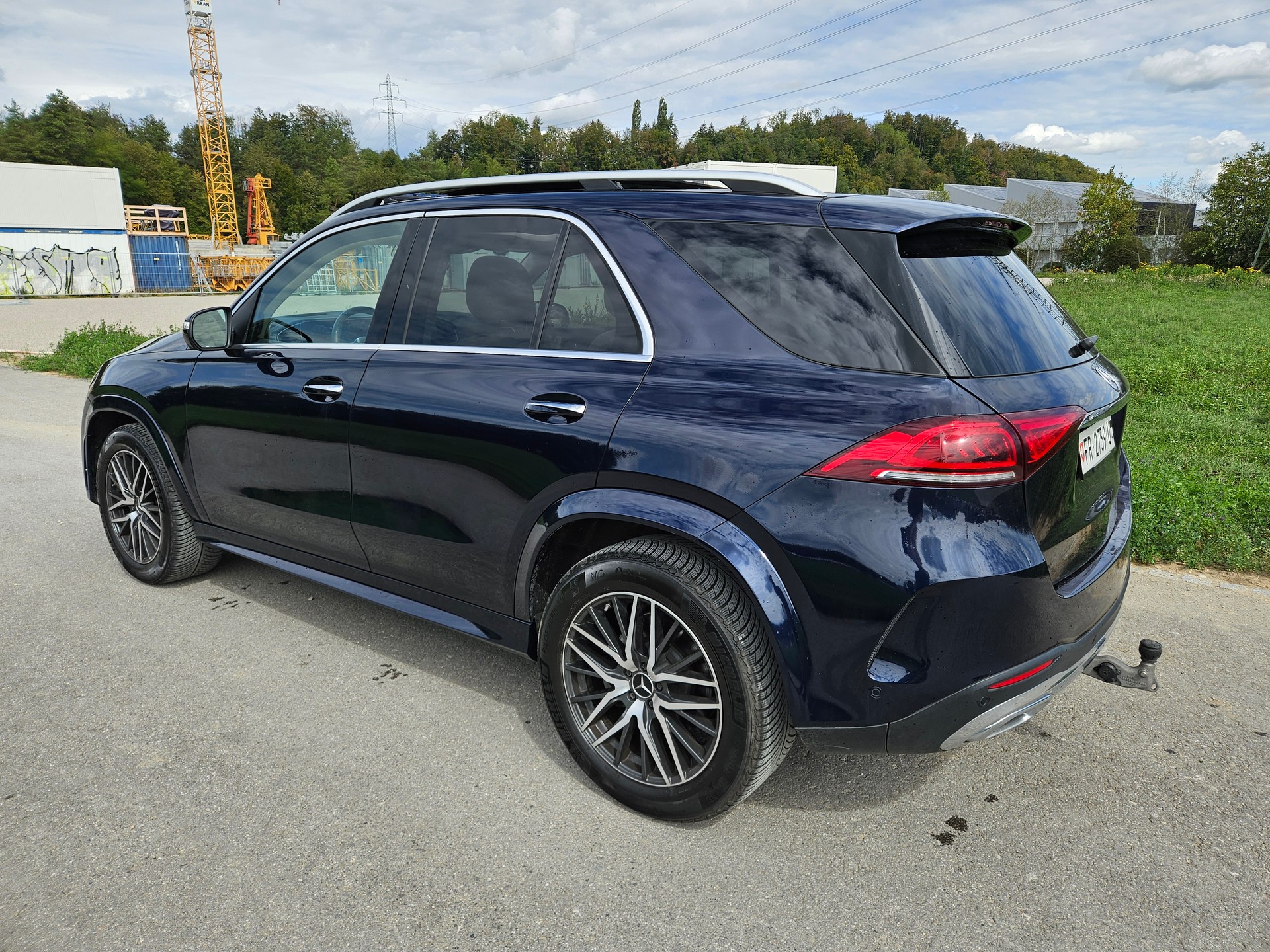 MERCEDES-BENZ GLE 350 d 4Matic AMG Line 9G-Tronic-image-6