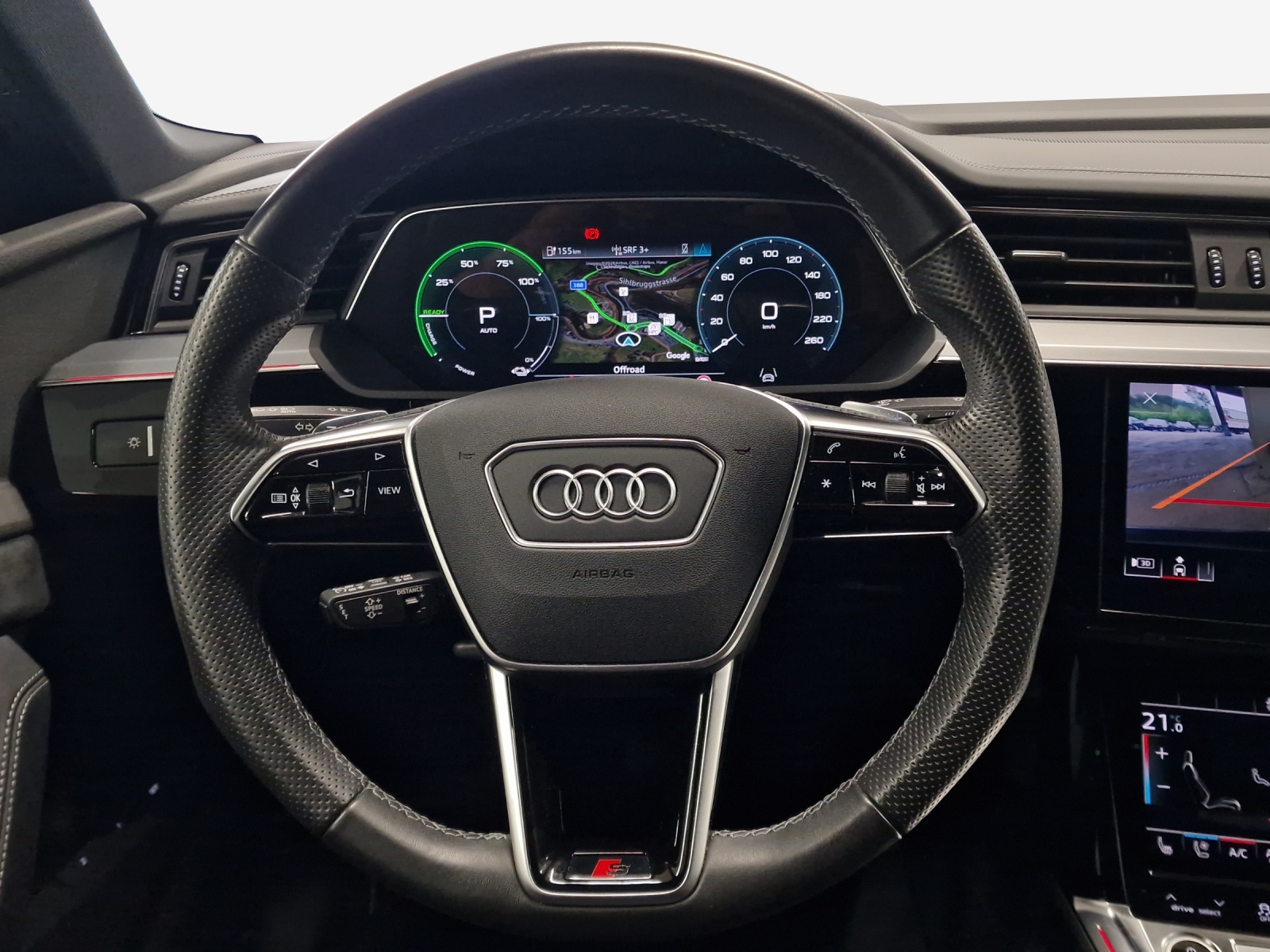 AUDI e-tron 55 S Line Black Edition quattro-image-9