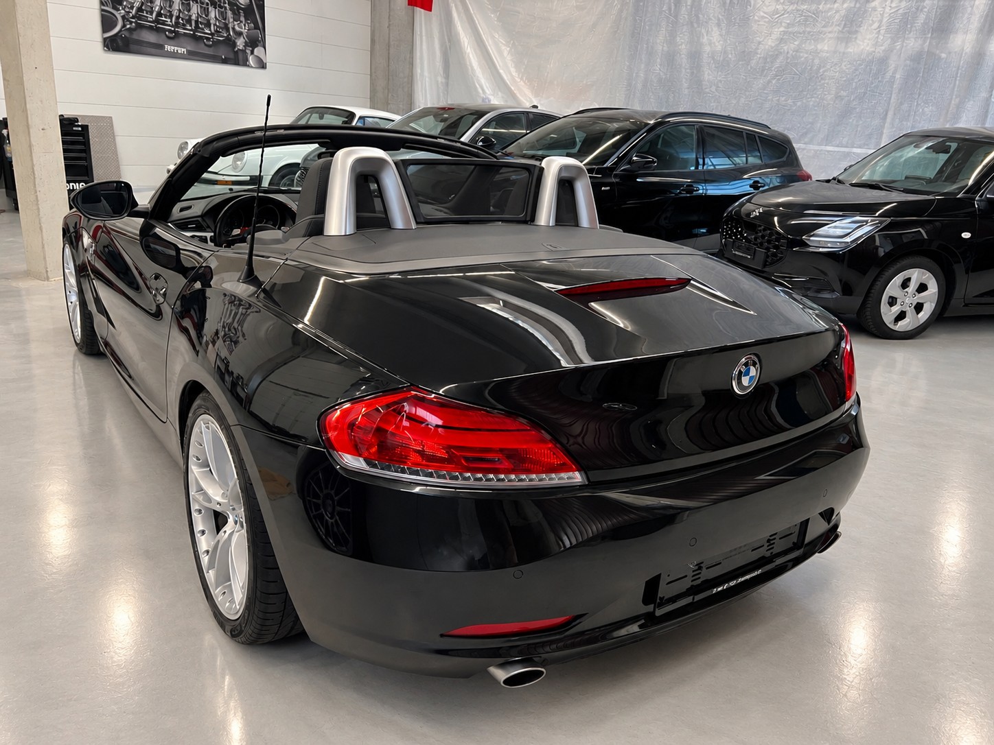 BMW Z4 sDrive35i DKG-image-2