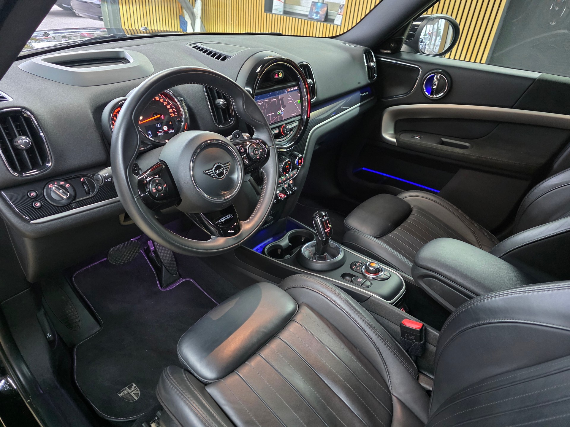 MINI Countryman Cooper S Trafalgar ALL4 Steptronic-image-8