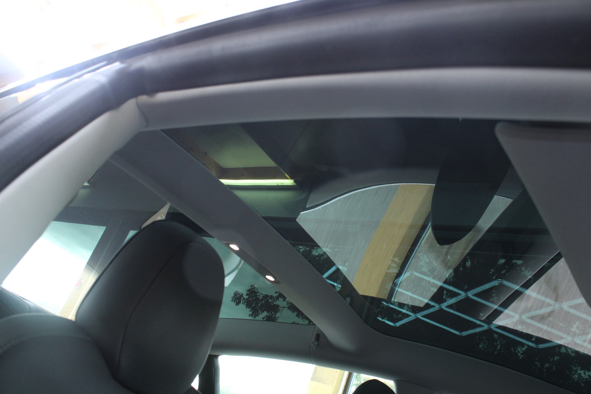 TESLA Model 3 Performance Dual Motor AWD (FSD Autopilot)-image-13
