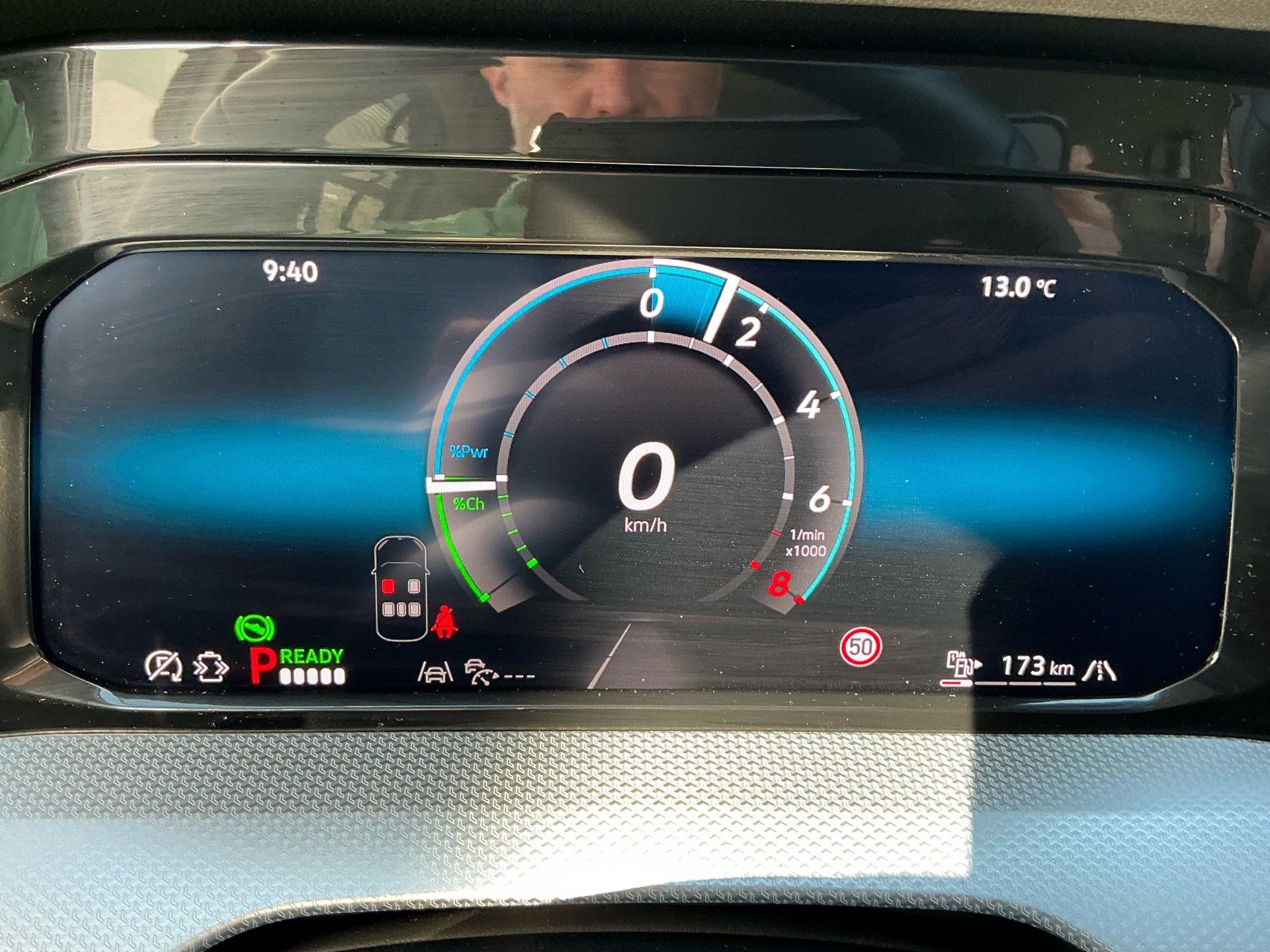 VW Golf 1.5 TSI eHYBRID 204 PS *** ELEKTRISCHE REICHWEITE 140KM ***-image-11