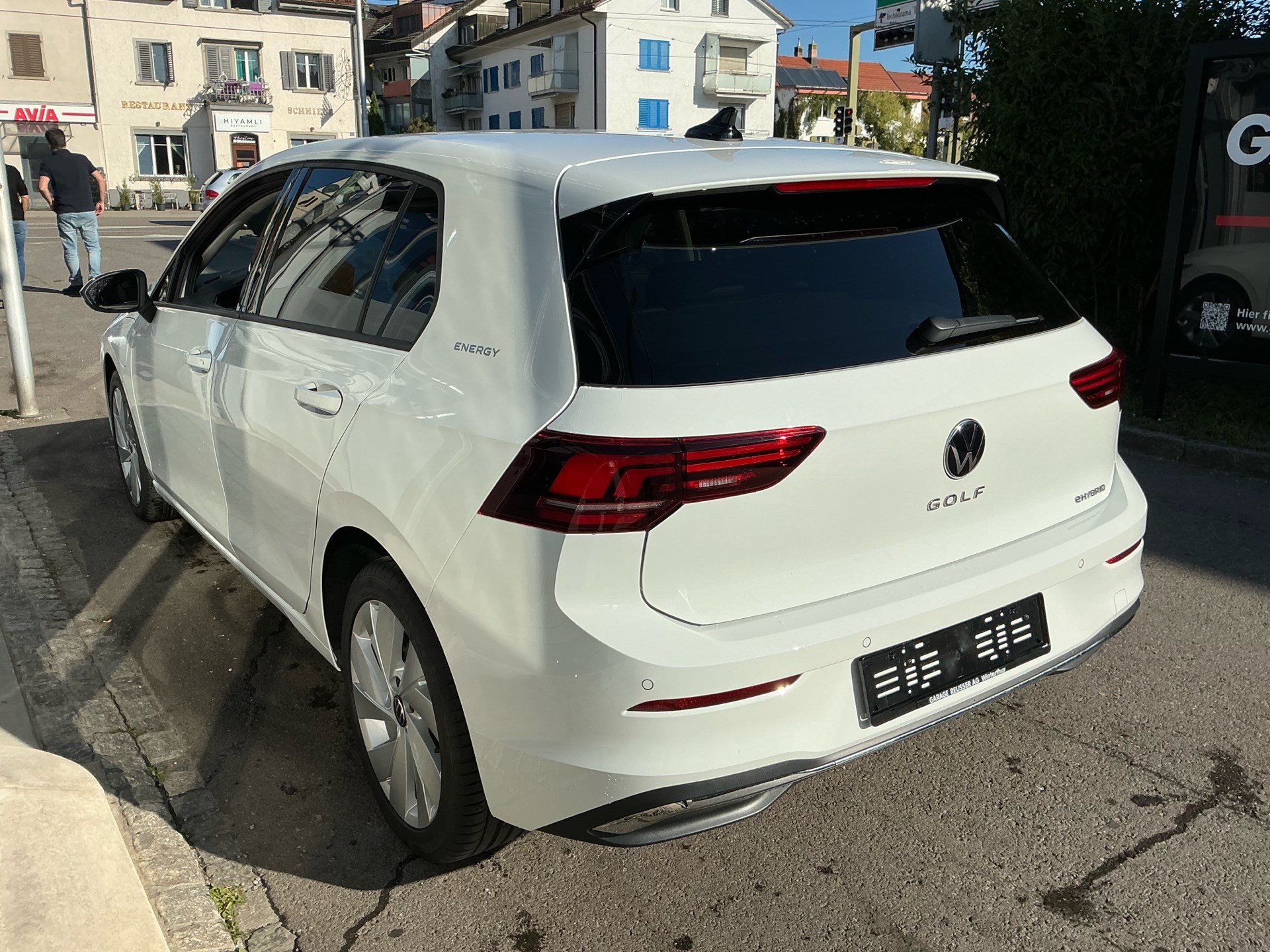 VW Golf 1.5 TSI eHYBRID 204 PS *** ELEKTRISCHE REICHWEITE 140KM ***-image-5