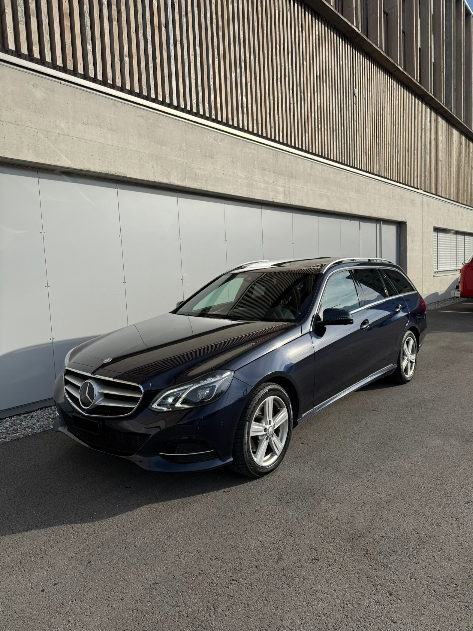 MERCEDES-BENZ E 350 BlueTEC Avantgarde 4Matic 7G-Tronic-image-1