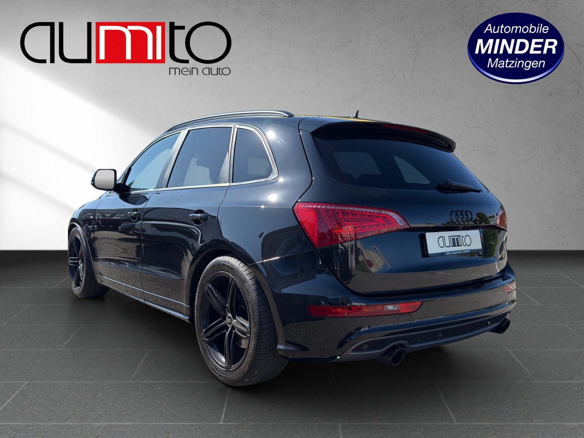 AUDI Q5 3.0 TDI quattro S-tronic-image-4
