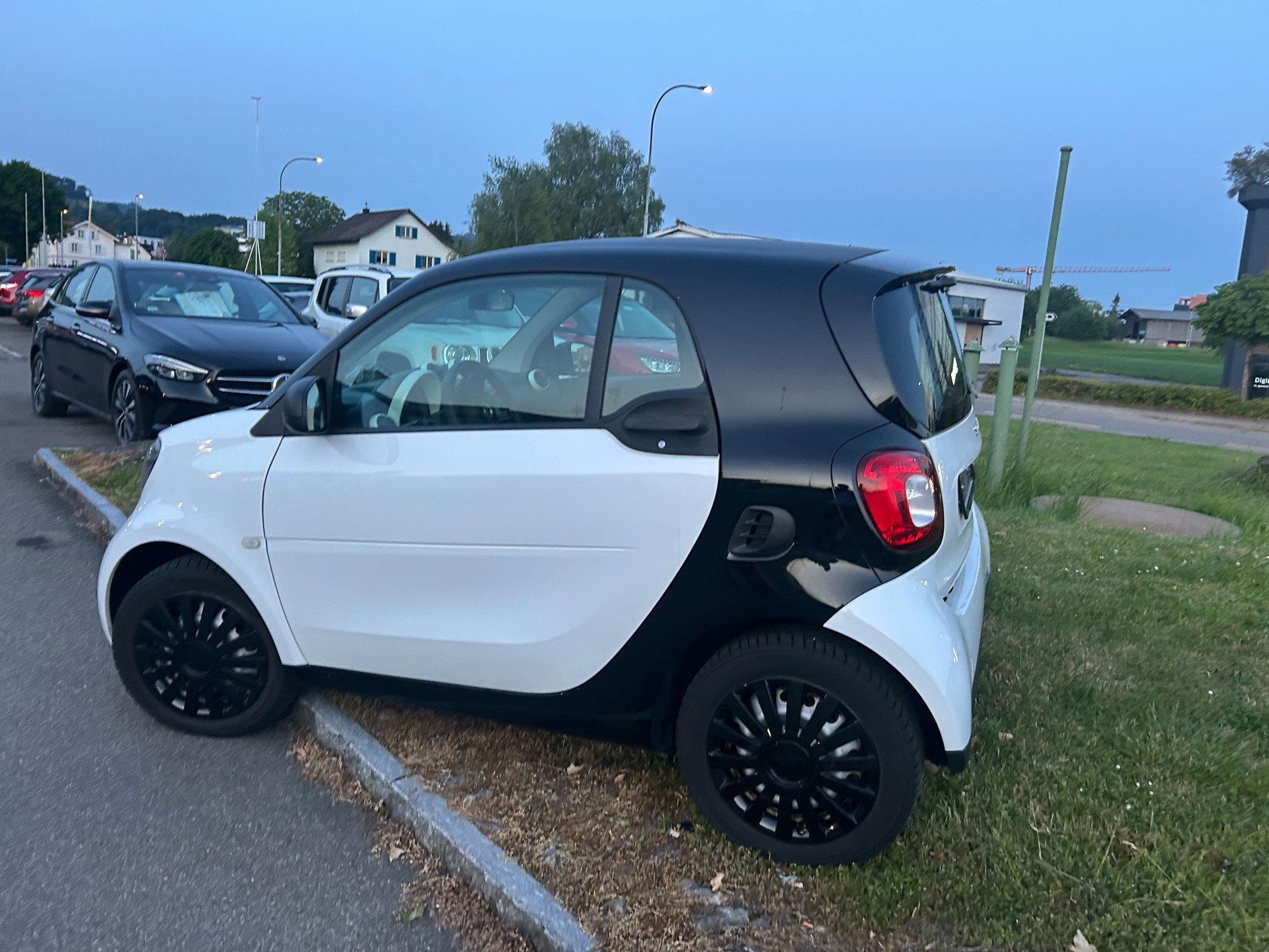 SMART fortwo-image-3