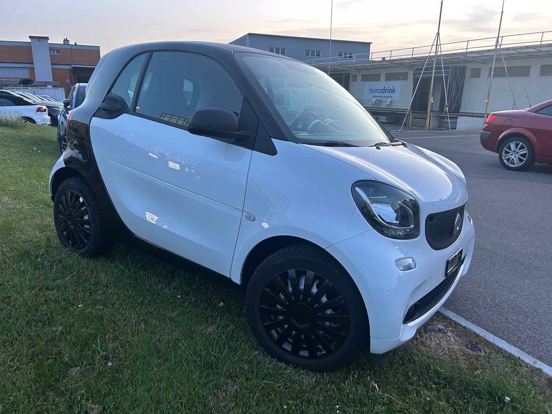 SMART fortwo-image-4