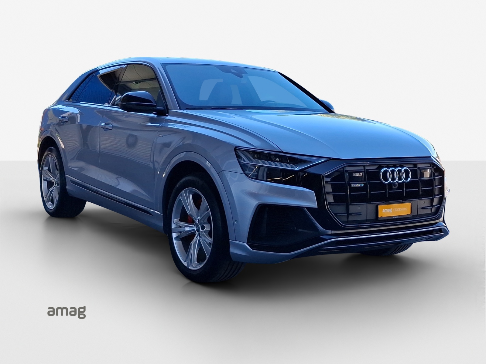 AUDI Q8 60 TFSI e quattro PHEV tiptronic-image-5
