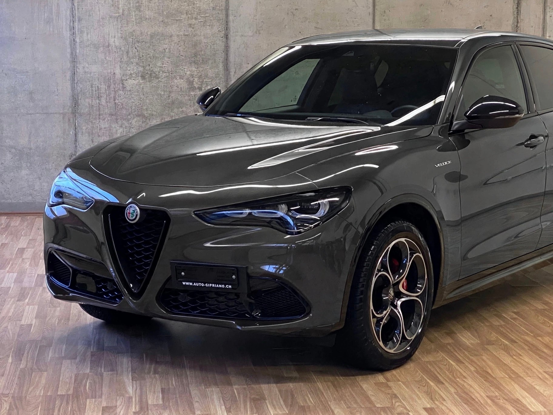 ALFA ROMEO Stelvio 2.0TB *Swiss*Veloce*Q4*Automatica*Facelift*-image-12