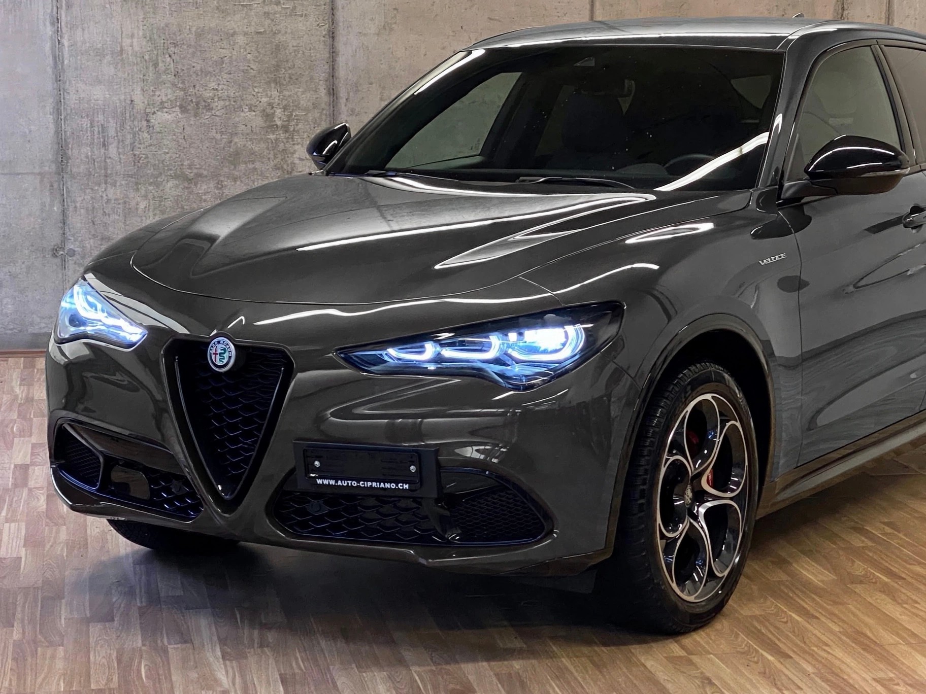 ALFA ROMEO Stelvio 2.0TB *Swiss*Veloce*Q4*Automatica*Facelift*-image-13