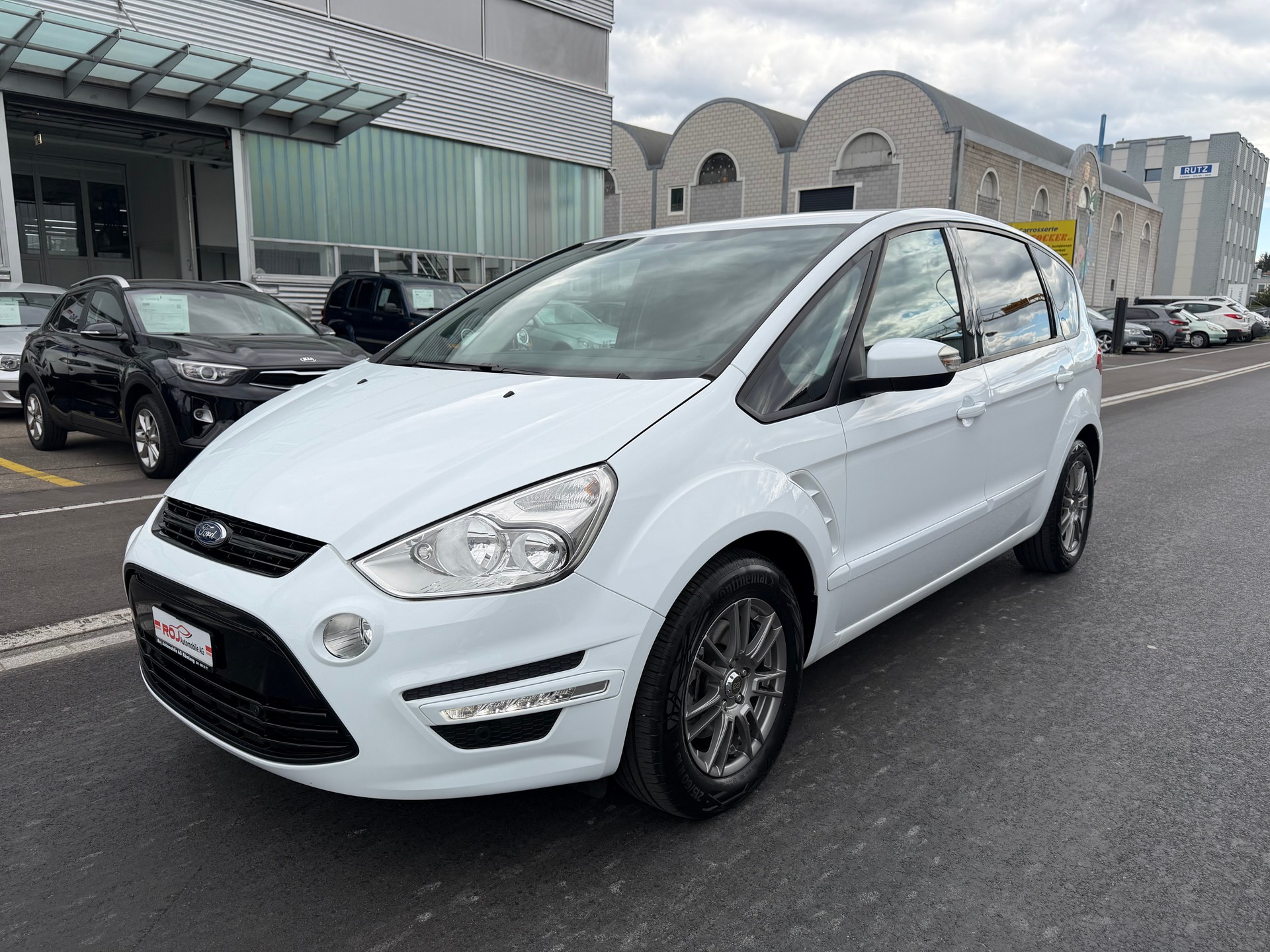 FORD S-Max 1.6 SCTi Carving-image-1