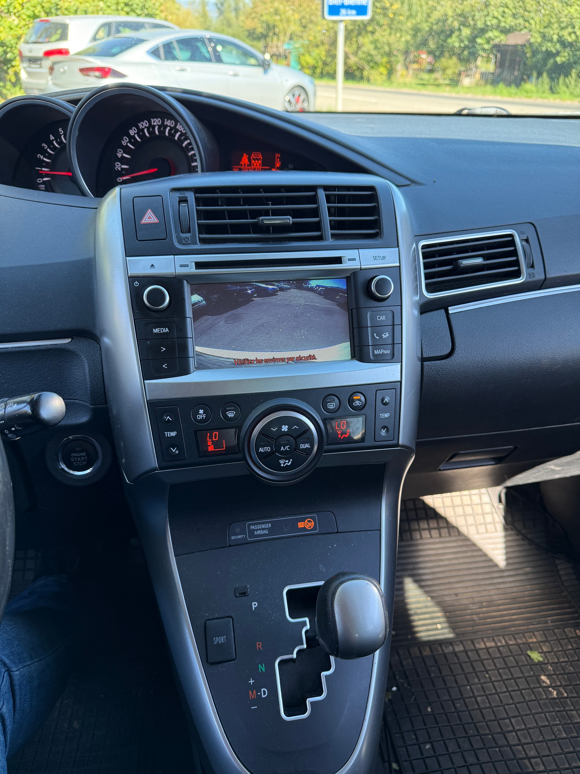 TOYOTA Verso 1.8 Sol Multidrive S-image-12