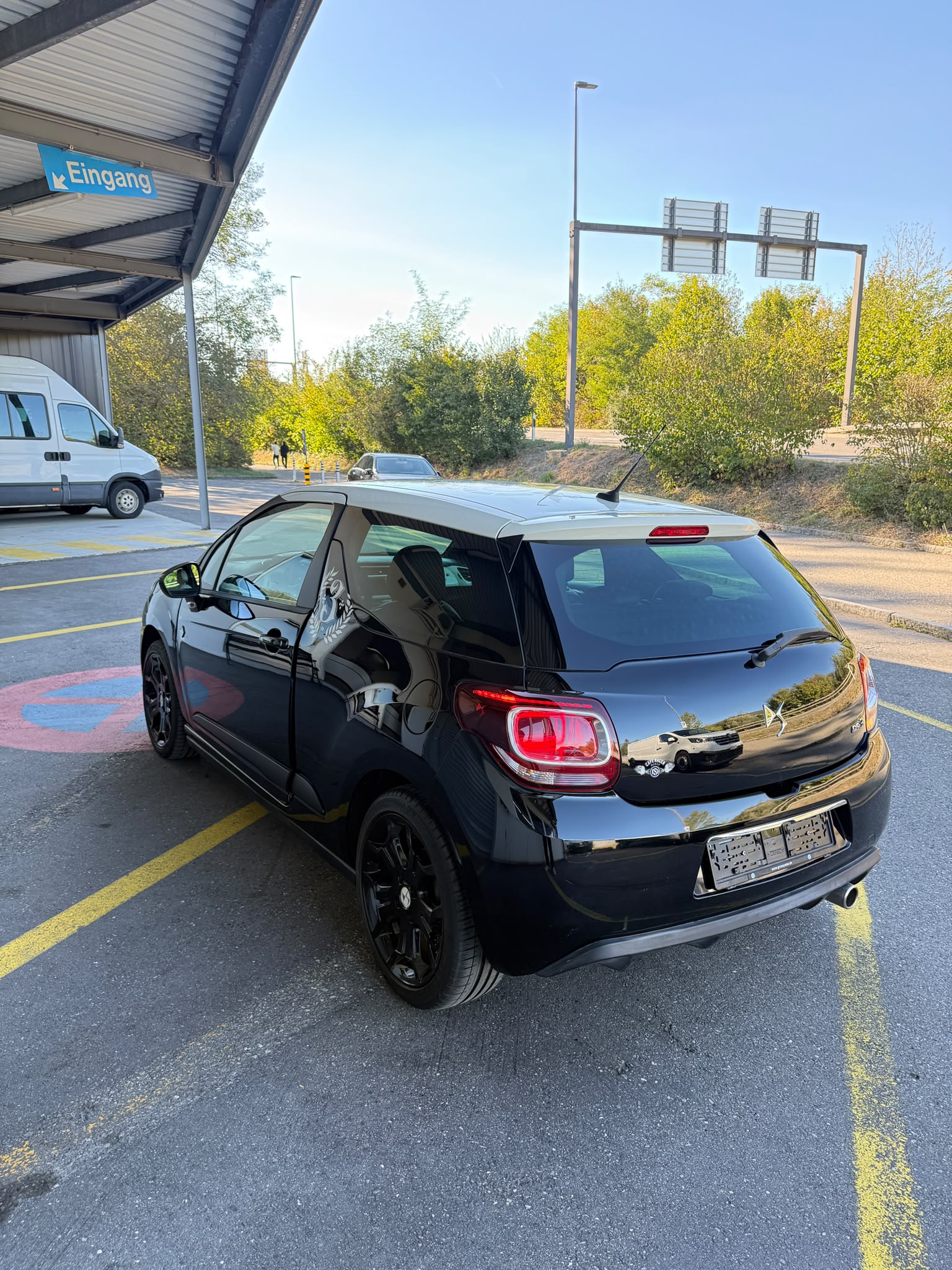 DS AUTOMOBILES DS 3 1.2 PureTech Cafe Racer EAT6-image-3