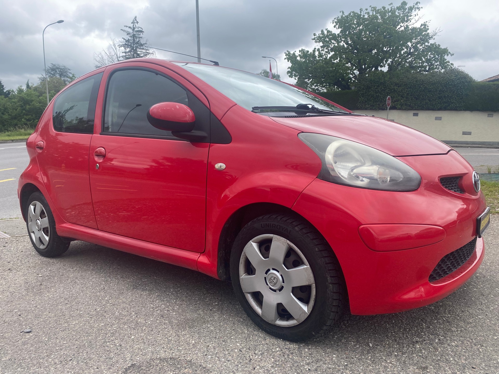 TOYOTA Aygo 1.0-image-2