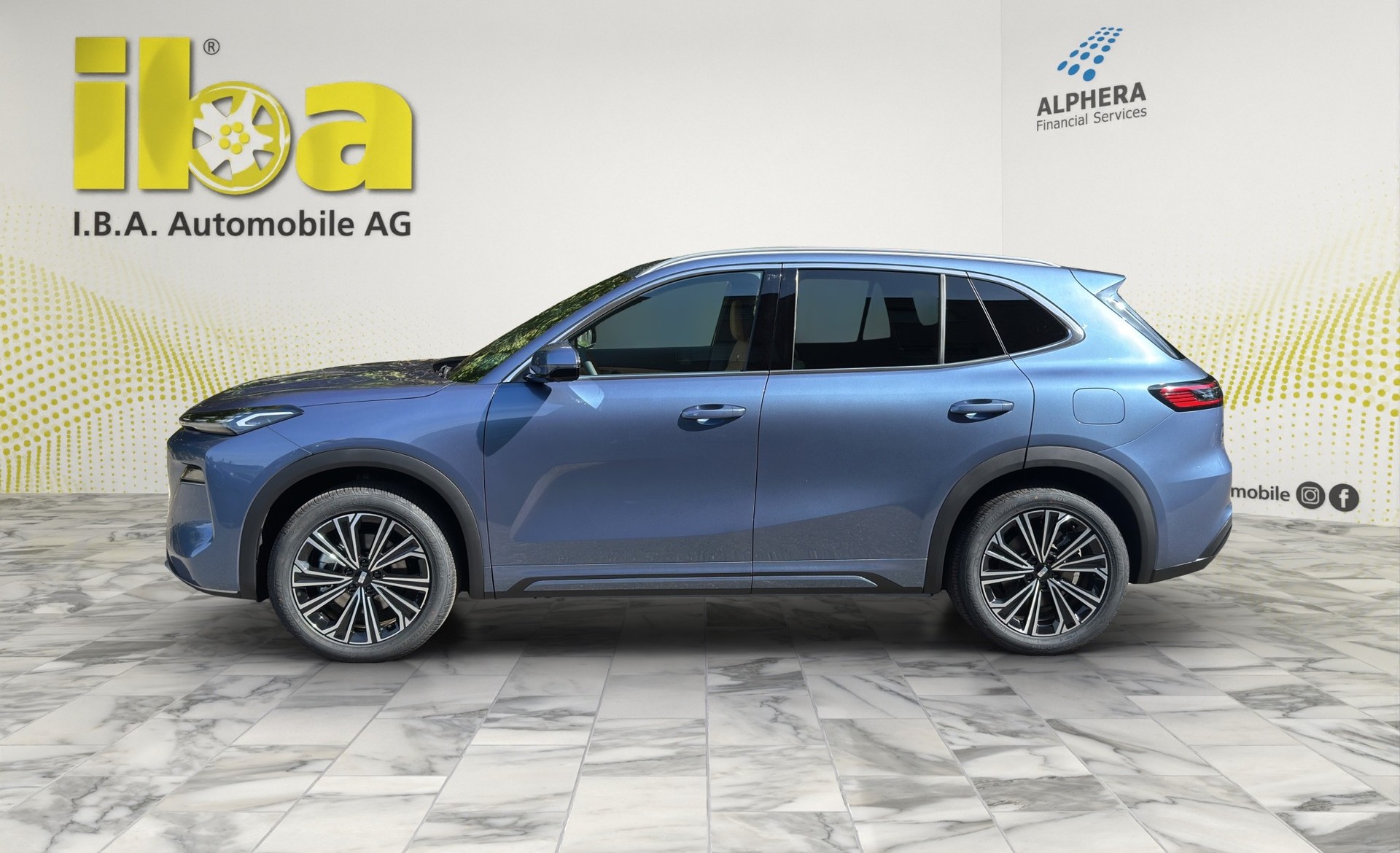 GEELY EM-i Max+ PHEV-showroom-element-1