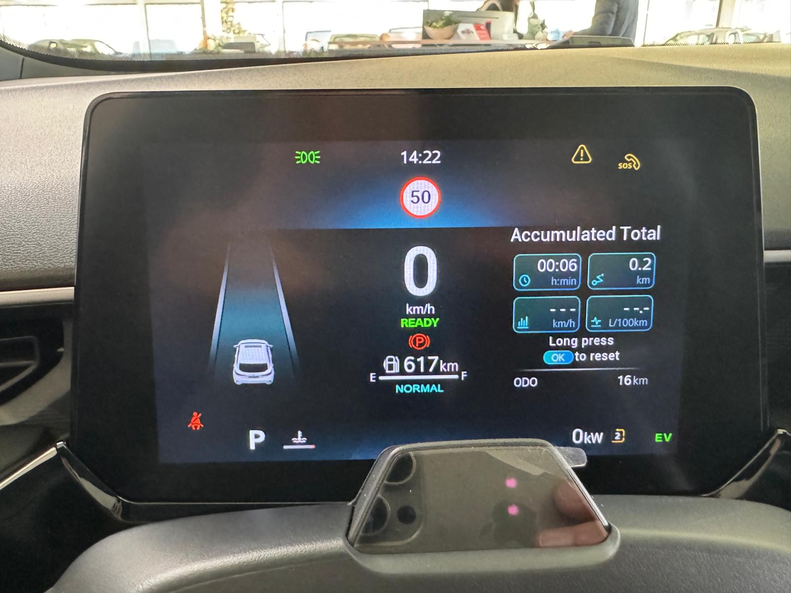 MG 3 1.5 Hybrid Luxury-image-9