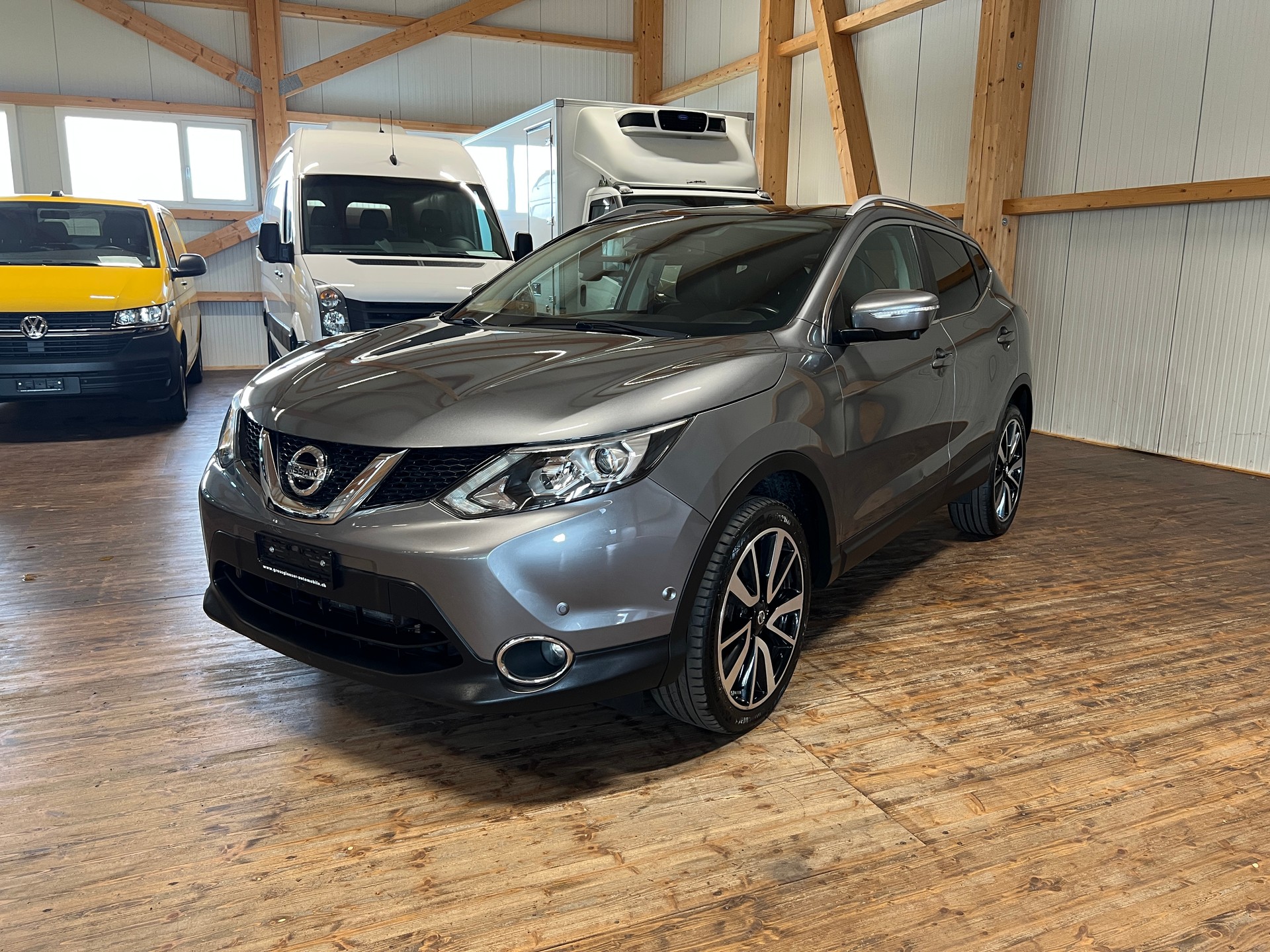 NISSAN Qashqai 1.6 dCi tekna Xtronic CVT-image-0