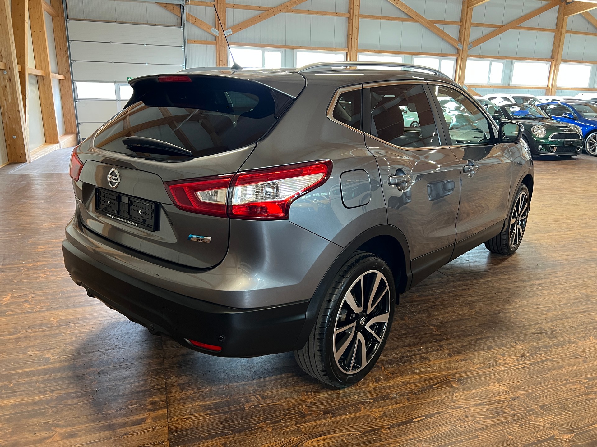 NISSAN Qashqai 1.6 dCi tekna Xtronic CVT-image-4