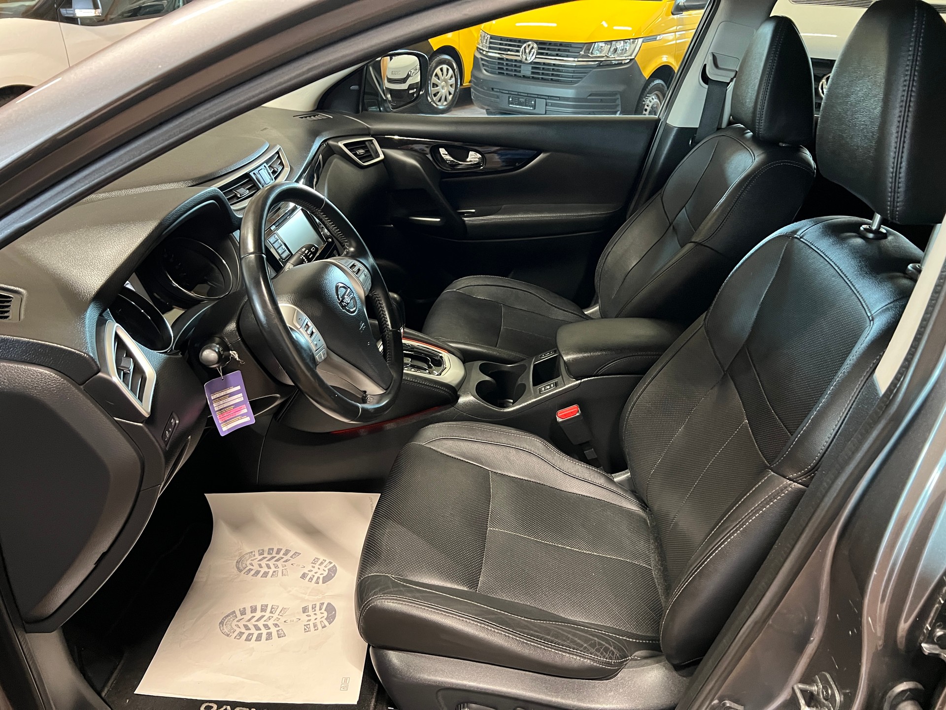 NISSAN Qashqai 1.6 dCi tekna Xtronic CVT-image-9