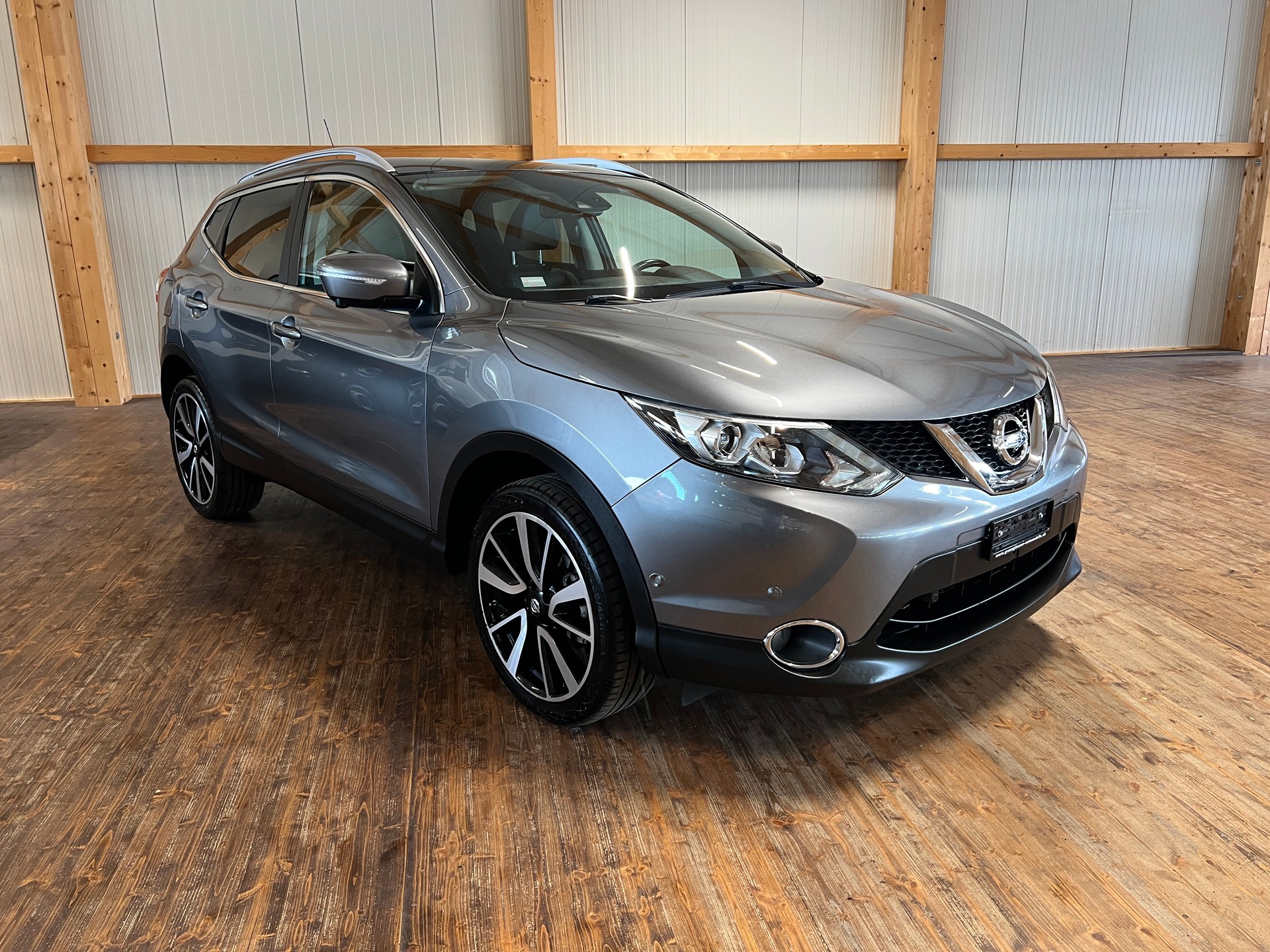 NISSAN Qashqai 1.6 dCi tekna Xtronic CVT-image-2