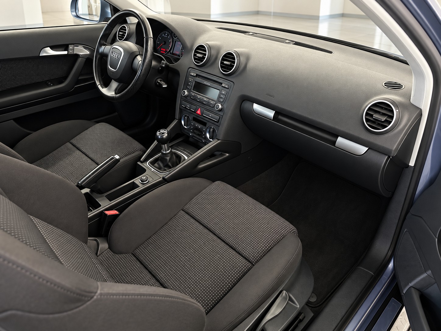 AUDI 1.8 T FSI Ambition TOP GEPFLEGT - FRISCH SERVICE - FRISCH AB MFK-image-5