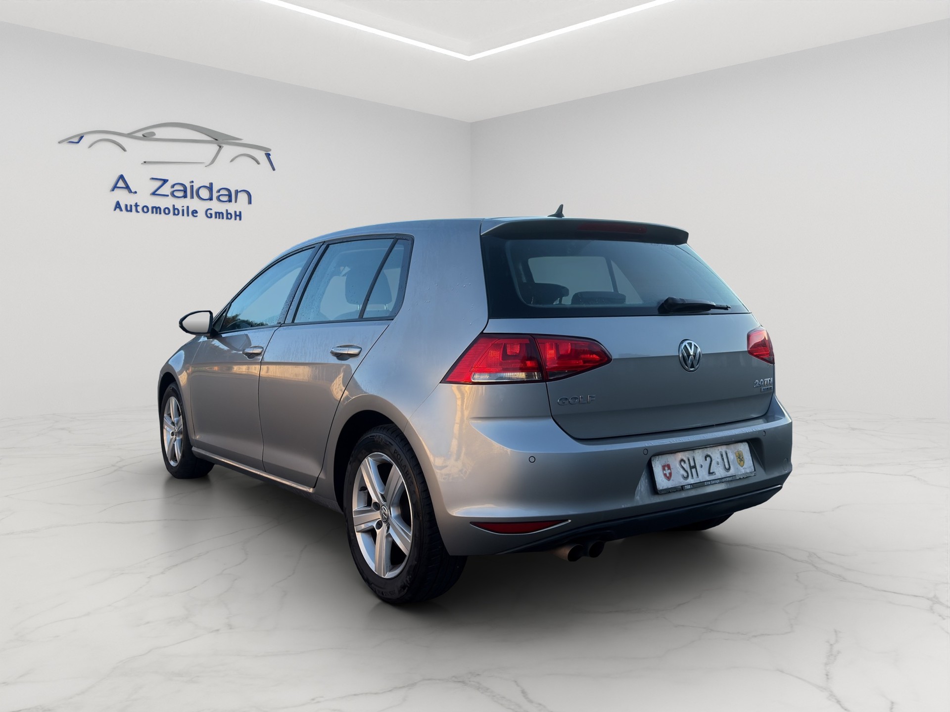 VW Golf 2.0 TDI Highline-image-6