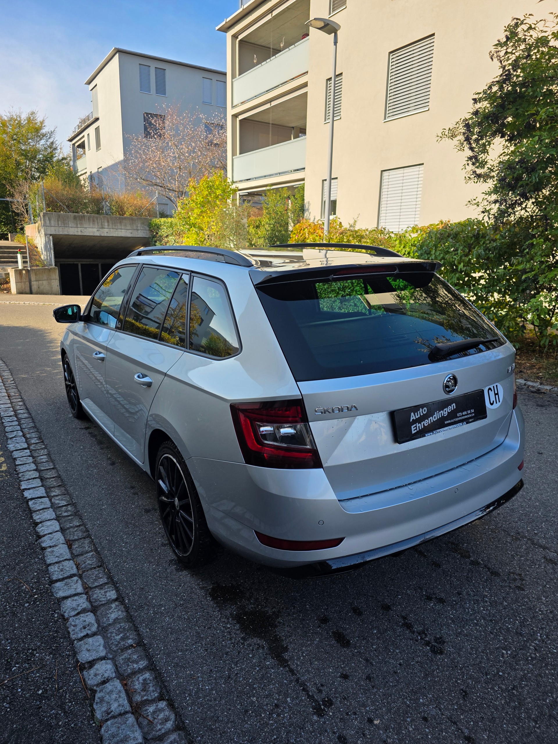 SKODA Fabia Combi 1.0 TSI Monte Carlo DSG-image-4