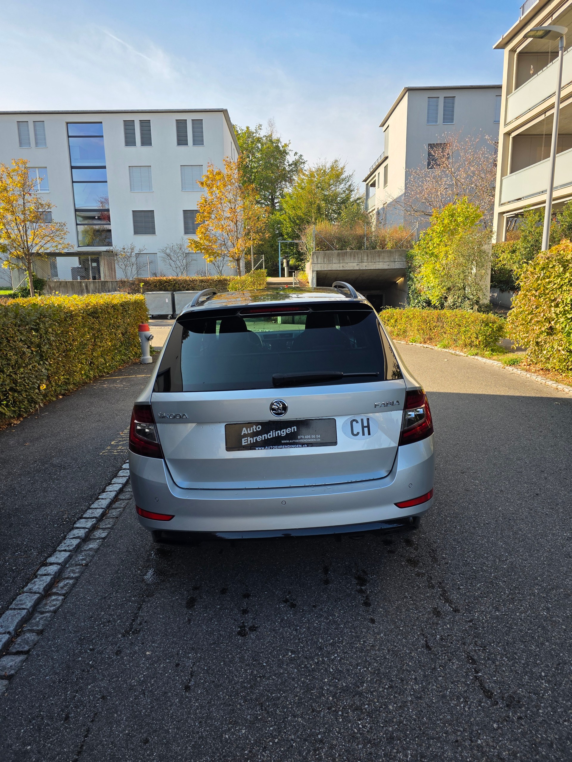 SKODA Fabia Combi 1.0 TSI Monte Carlo DSG-image-2