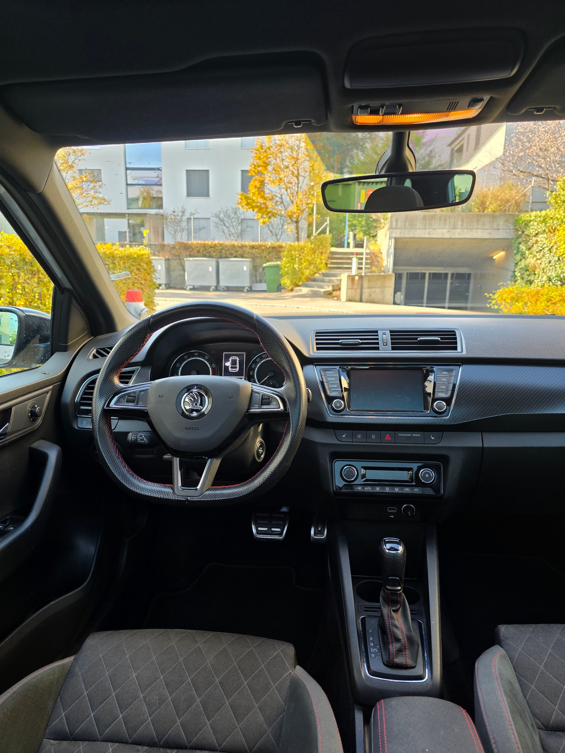 SKODA Fabia Combi 1.0 TSI Monte Carlo DSG-image-7