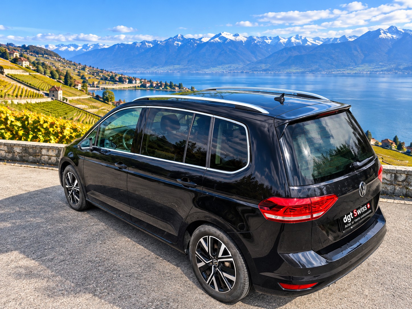 VW Touran 1.5 TSI EVO Comfortline DSG-image-2