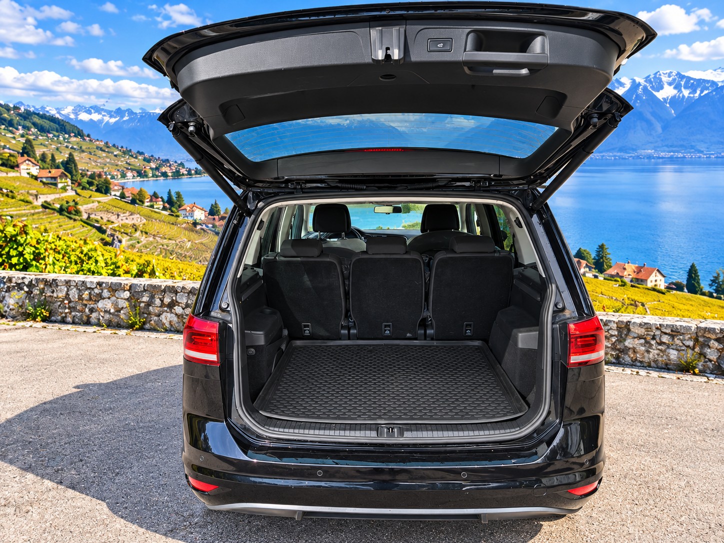 VW Touran 1.5 TSI EVO Comfortline DSG-image-4