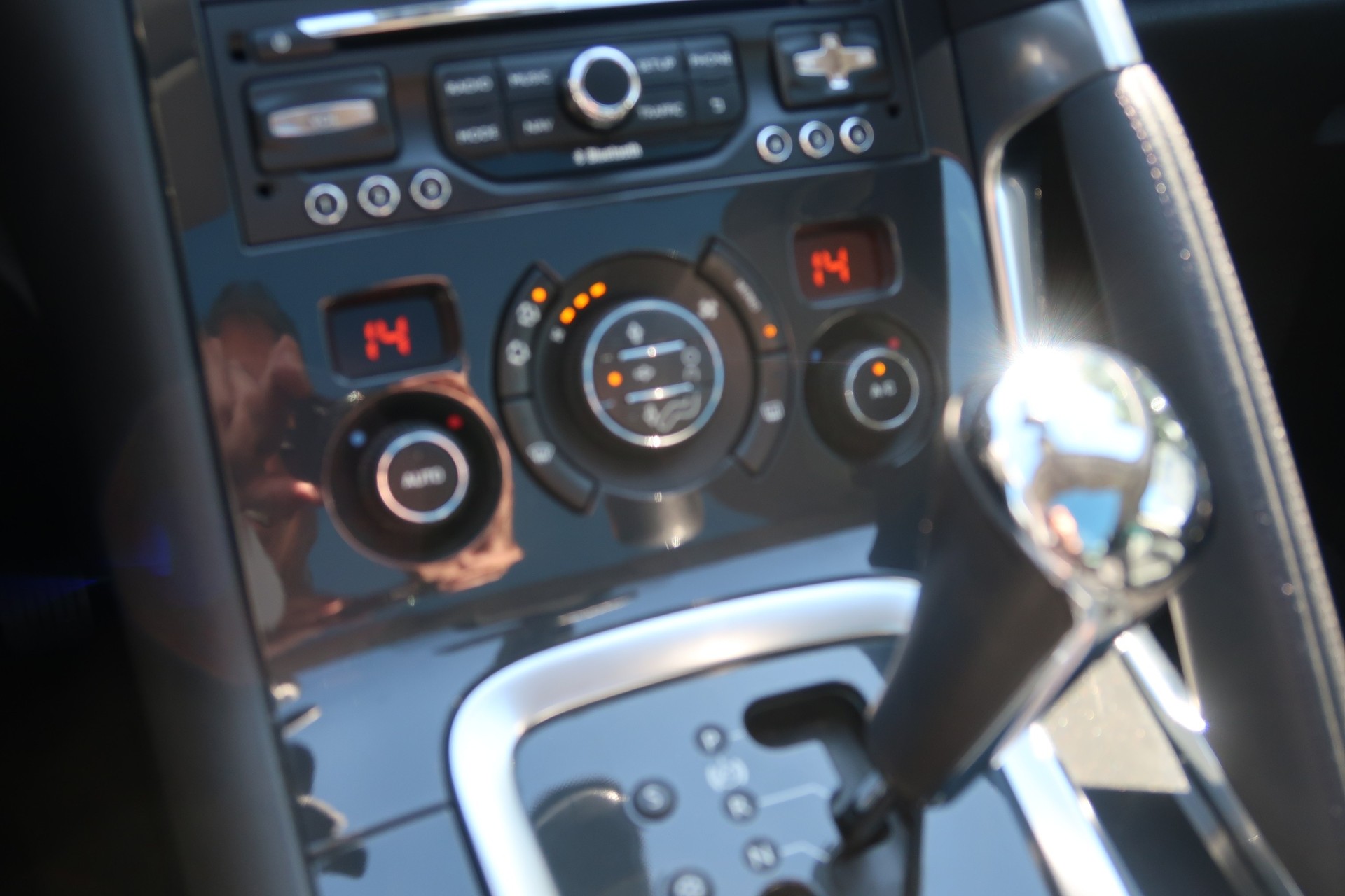 PEUGEOT 3008 1.6 1THP Allure Tiptronic-image-13