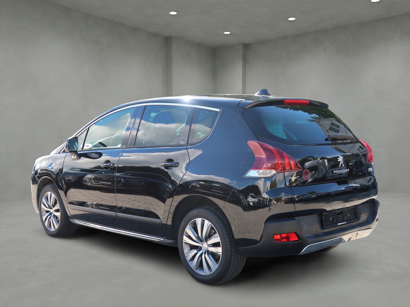PEUGEOT 3008 1.6 1THP Allure Tiptronic-image-6