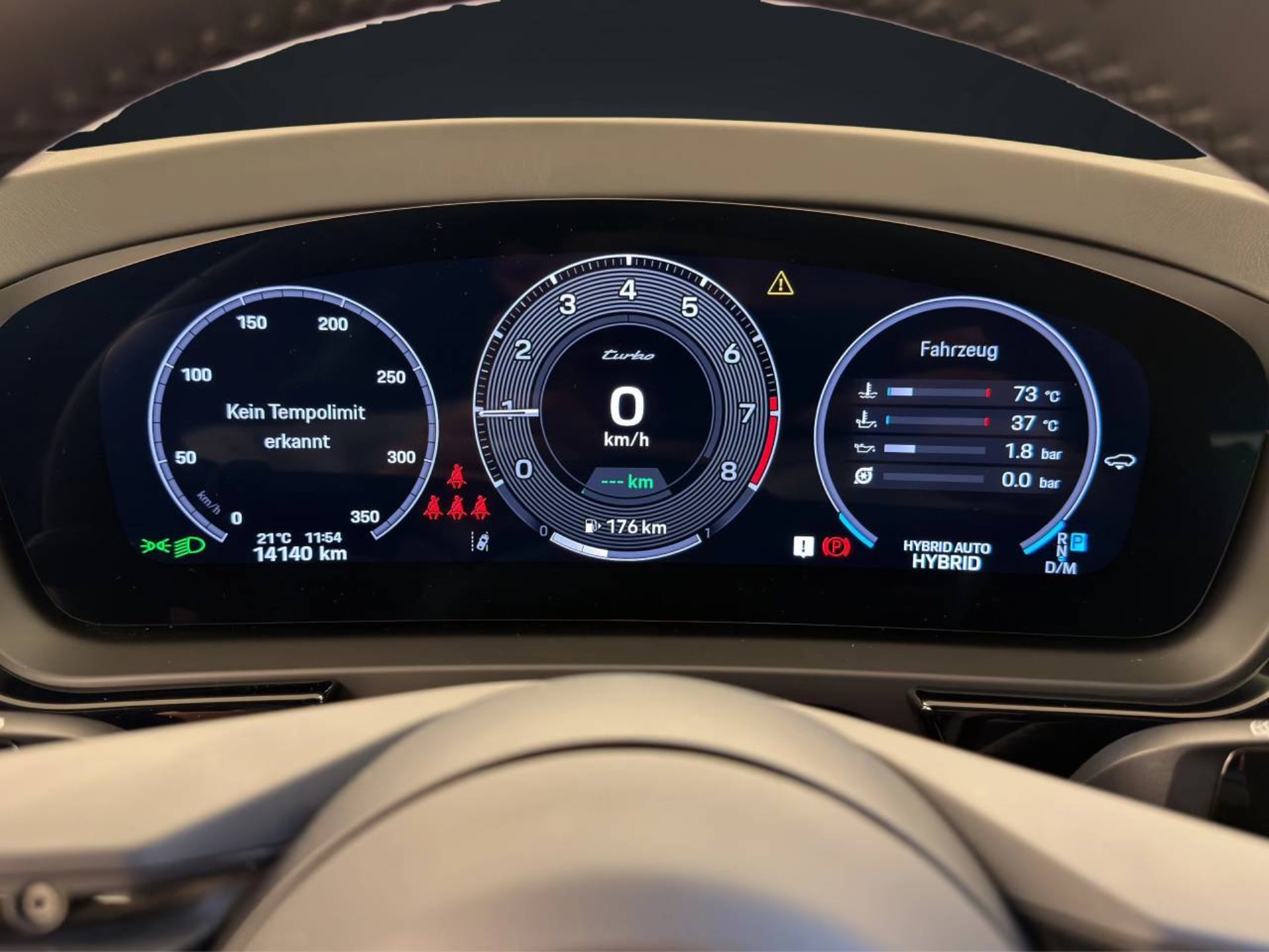 PORSCHE Cayenne Turbo E-Hybrid-image-23